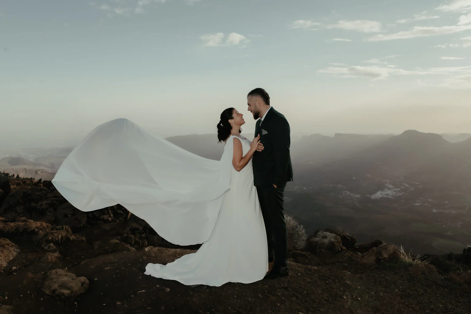 Fotógrafo de bodas en Gran Canaria, reportaje natural de boda